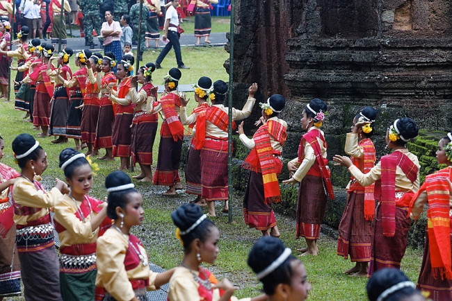 Cérémonie Prasat Don Tuan-047